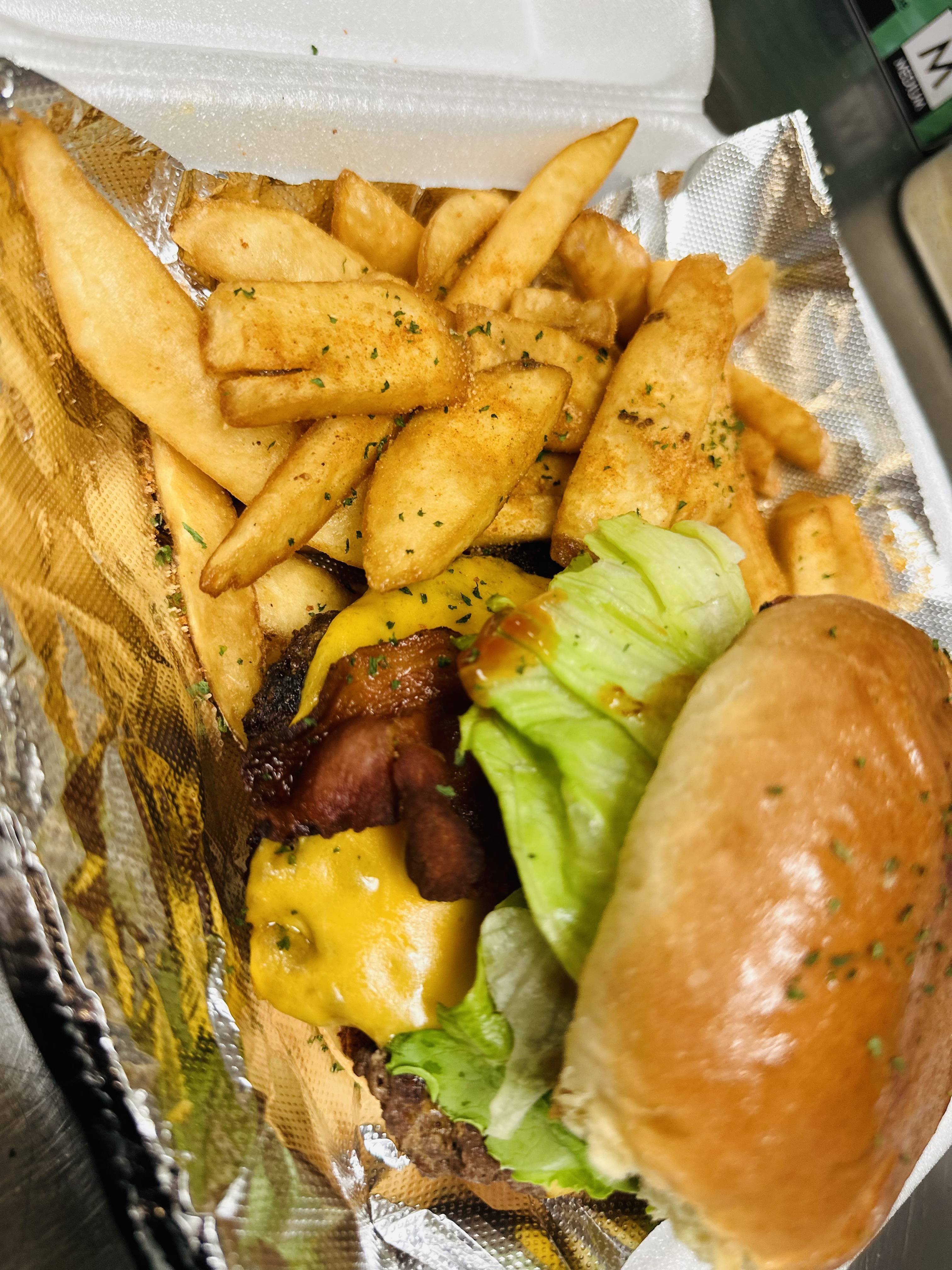 Order Bacon Cheddar Burger  food online from Ode’s Diner store, Indianapolis on bringmethat.com