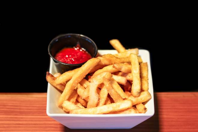 Order French Fries  food online from Tommy Tavern + Tap store, Princeton on bringmethat.com