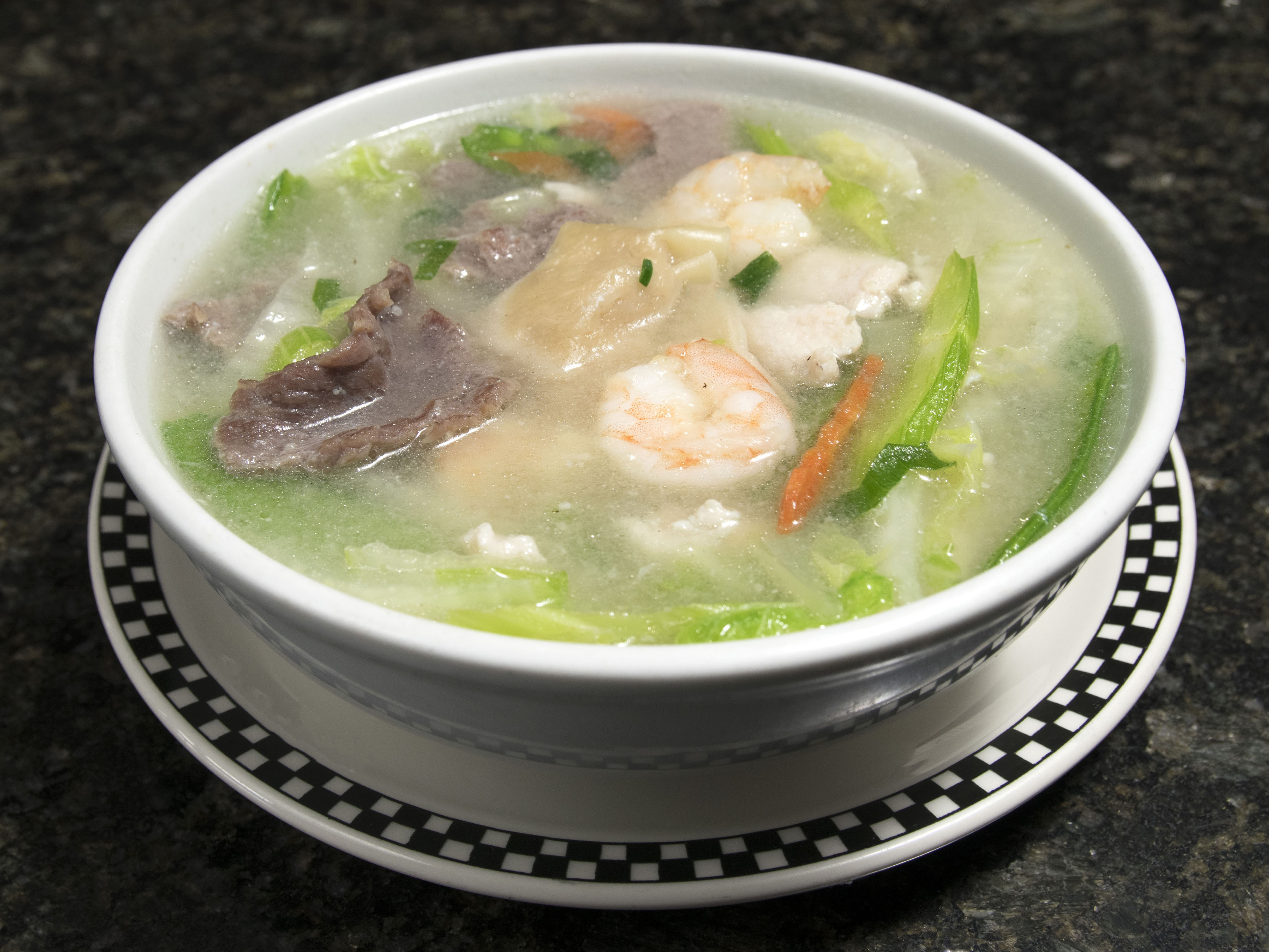 Order Wor Wonton Soup food online from Chinatown Restaurant store, Encinitas on bringmethat.com