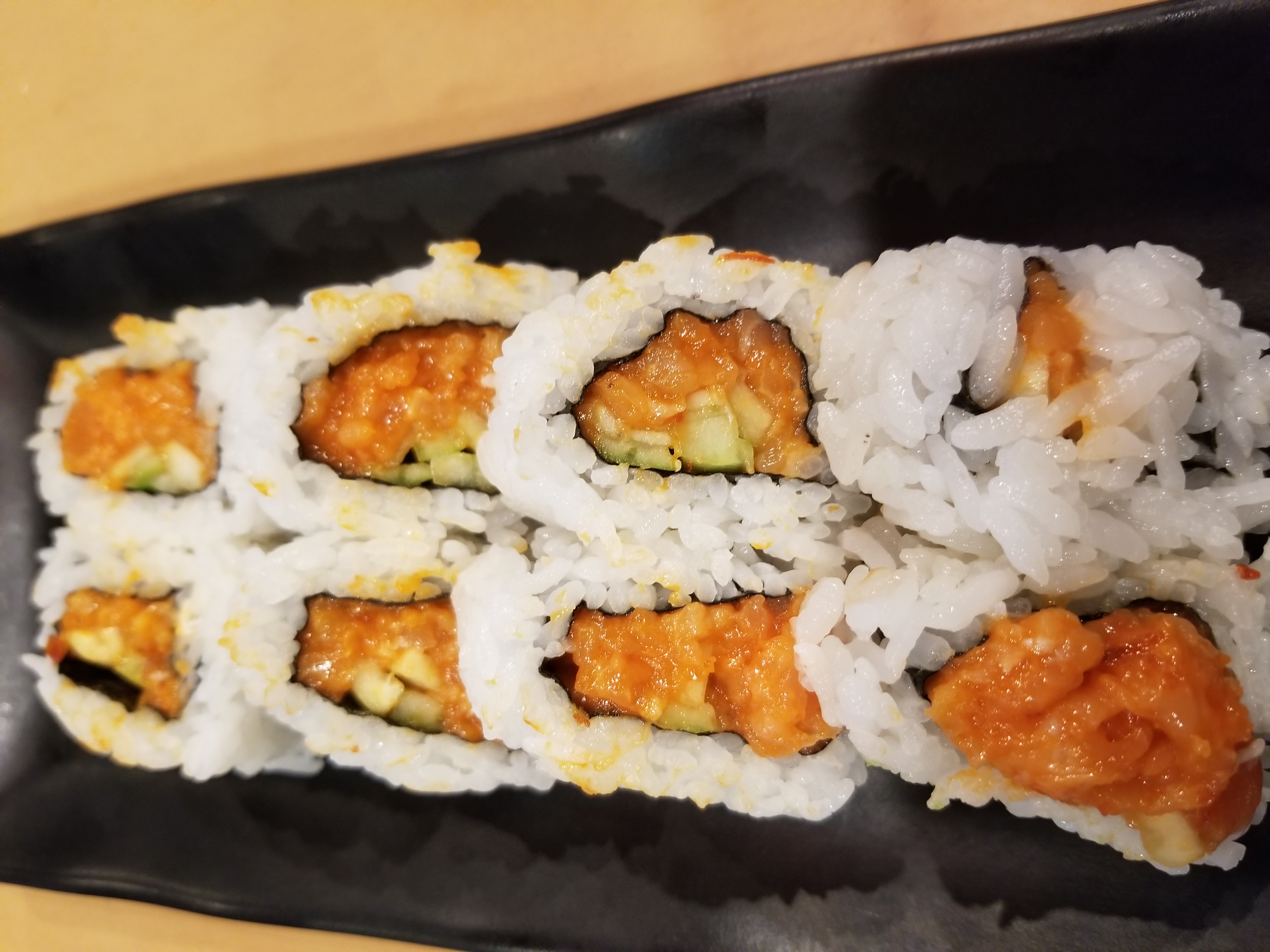 Order Spicy Salmon Roll food online from Sushi Ara store, Azusa on bringmethat.com