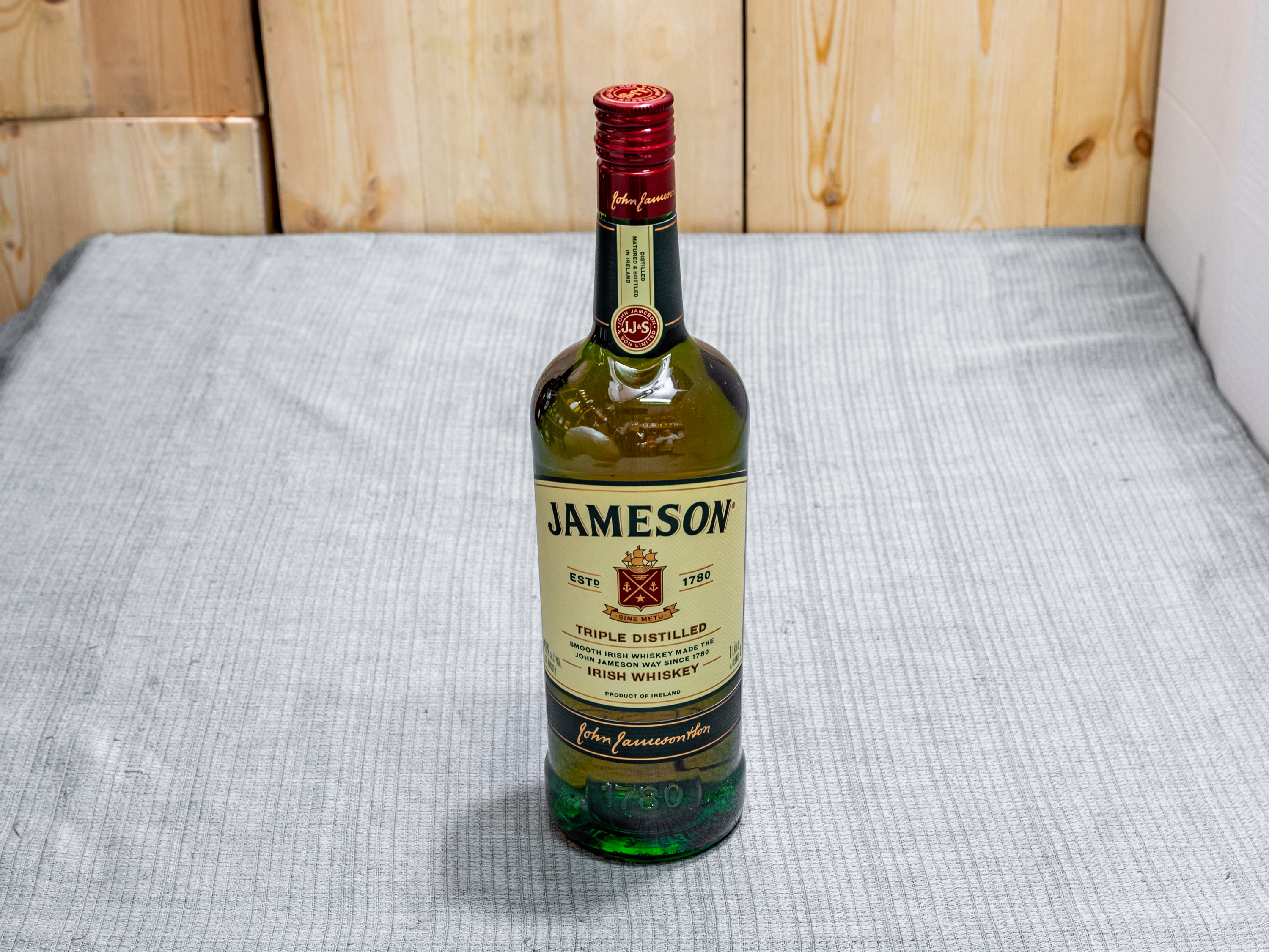 Order Jameson Irish Whiskey 375 ml food online from West Islip Wines & Liquors store, West Islip on bringmethat.com