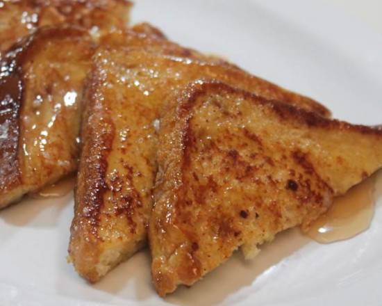 Order French Toast food online from Superior Gourmet Marketplace store, New York on bringmethat.com