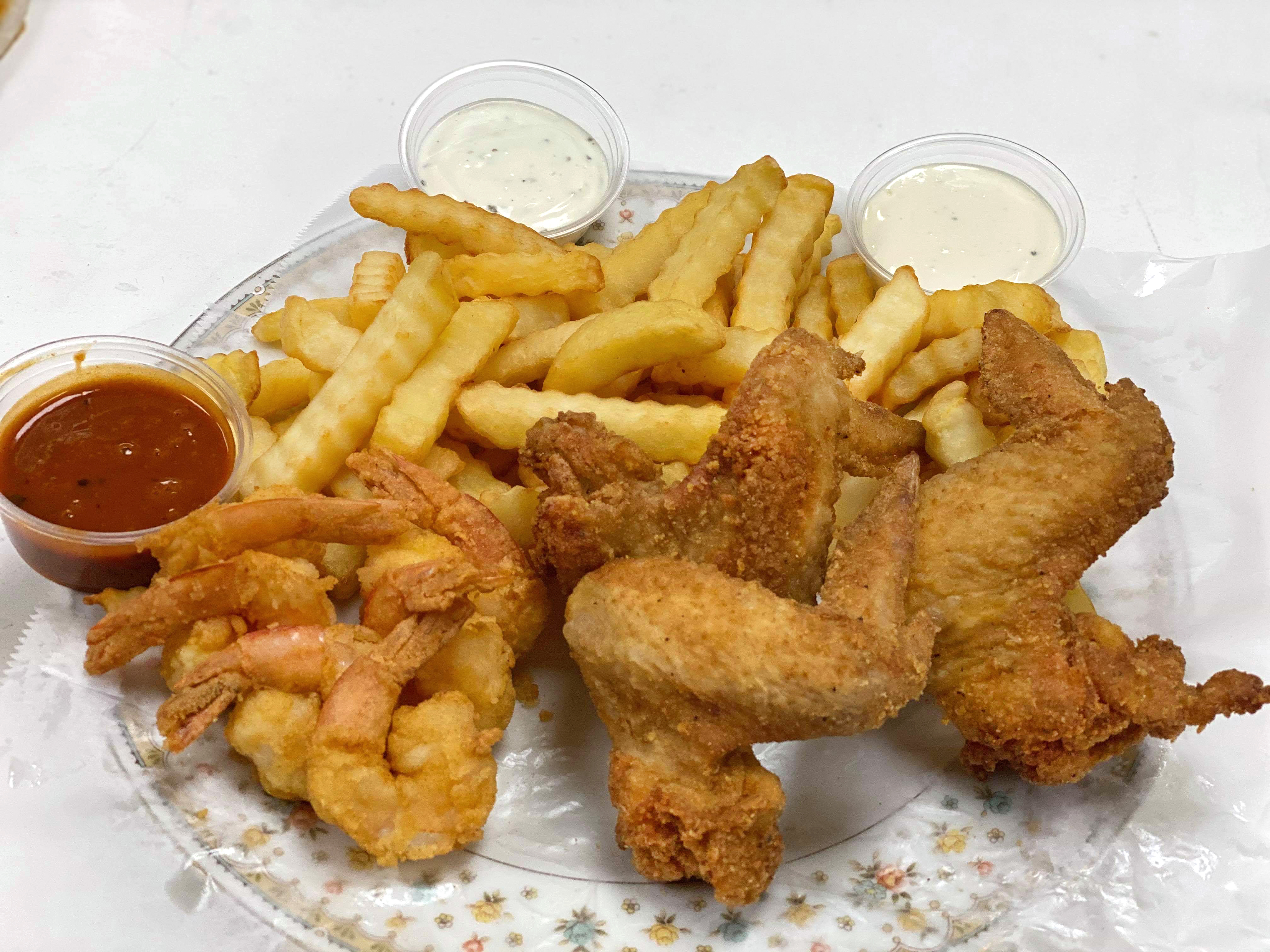Order 3 Piece  whole Wings and 8 Piece Shrimp Combo food online from J-ville Crab Shack, inc. #4 store, Jacksonville on bringmethat.com