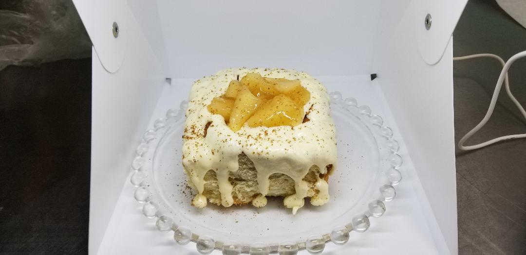 Order Apple Pie Roll food online from Cinnamom store, Grand Blanc on bringmethat.com