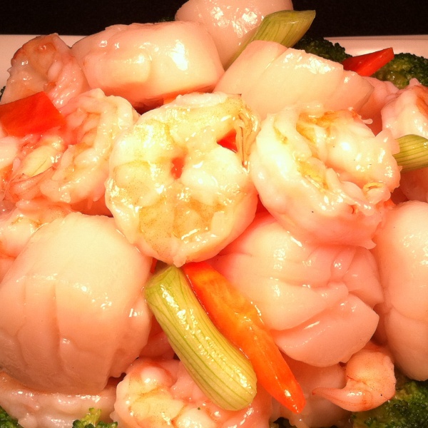 Order CS8. Satay Shrimp and Scallops Special food online from Great Wok store, Charlotte on bringmethat.com