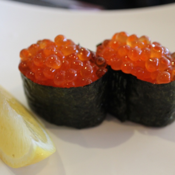 Order Salmon Egg Sushi food online from Sushi Dan store, Studio City on bringmethat.com