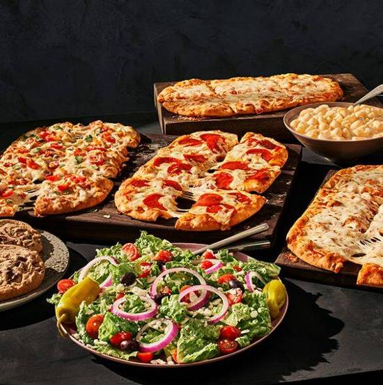 Order 4 Flatbread Pizza Family Feast with Cookies food online from Panera store, Mount Prospect on bringmethat.com
