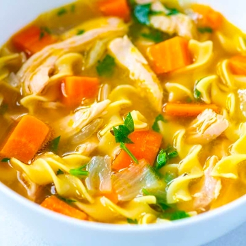 Order Chicken Noodle Soup food online from Picasso Deli store, Novi on bringmethat.com