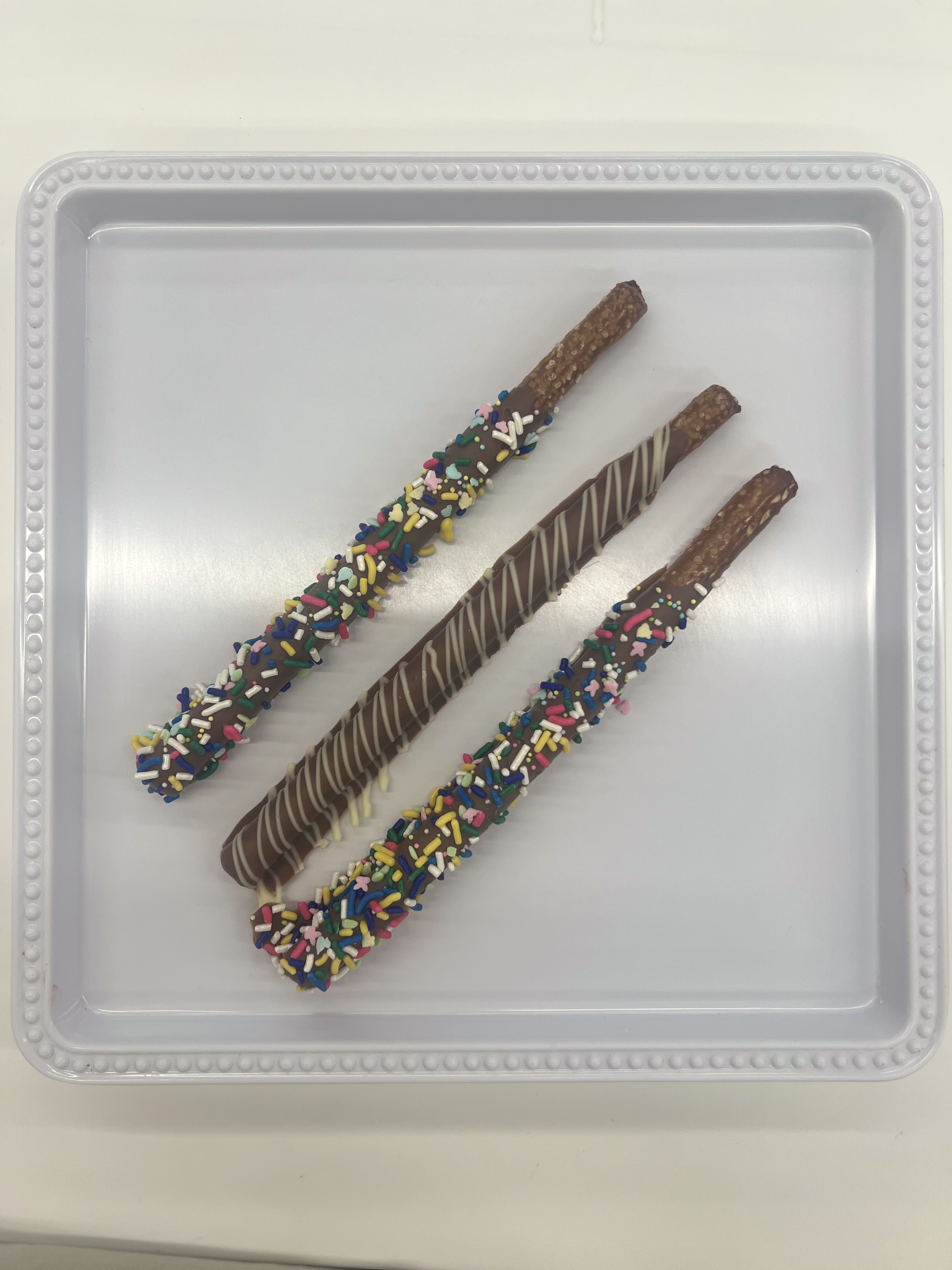 Order Chocolate Covered Pretzels  food online from Molly Cupcakes store, Orland Park on bringmethat.com