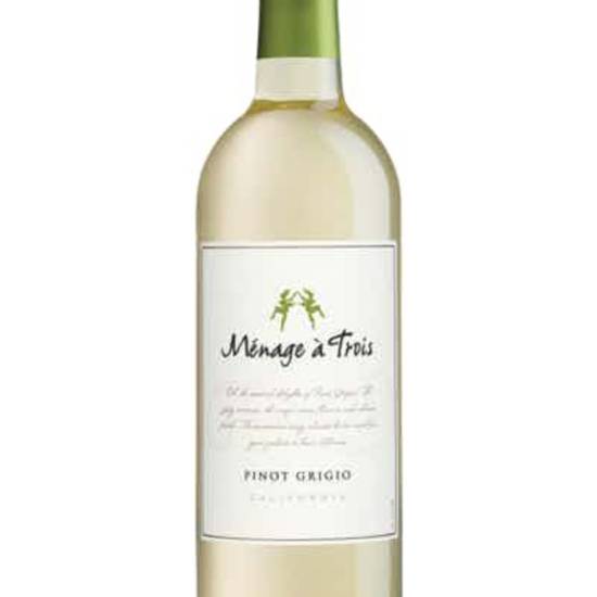 Order Ménage a Trois Pinot Grigio 750ml food online from Bay Area Liquors & Groceries store, Oakland on bringmethat.com
