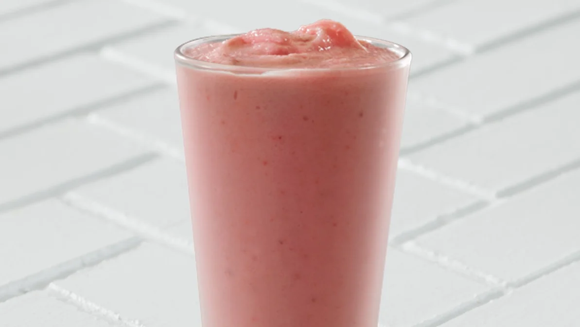 Order Strawberry Banana Smoothie food online from Manhattan Bagel Company store, Phillipsburg on bringmethat.com