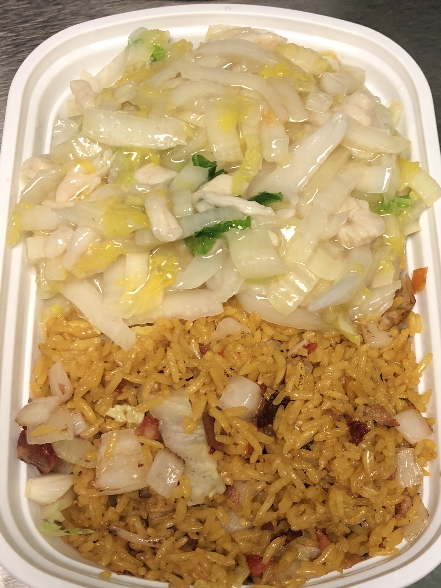 Order C15. Chicken Chow Mein Combo food online from China Star store, Dunbar on bringmethat.com
