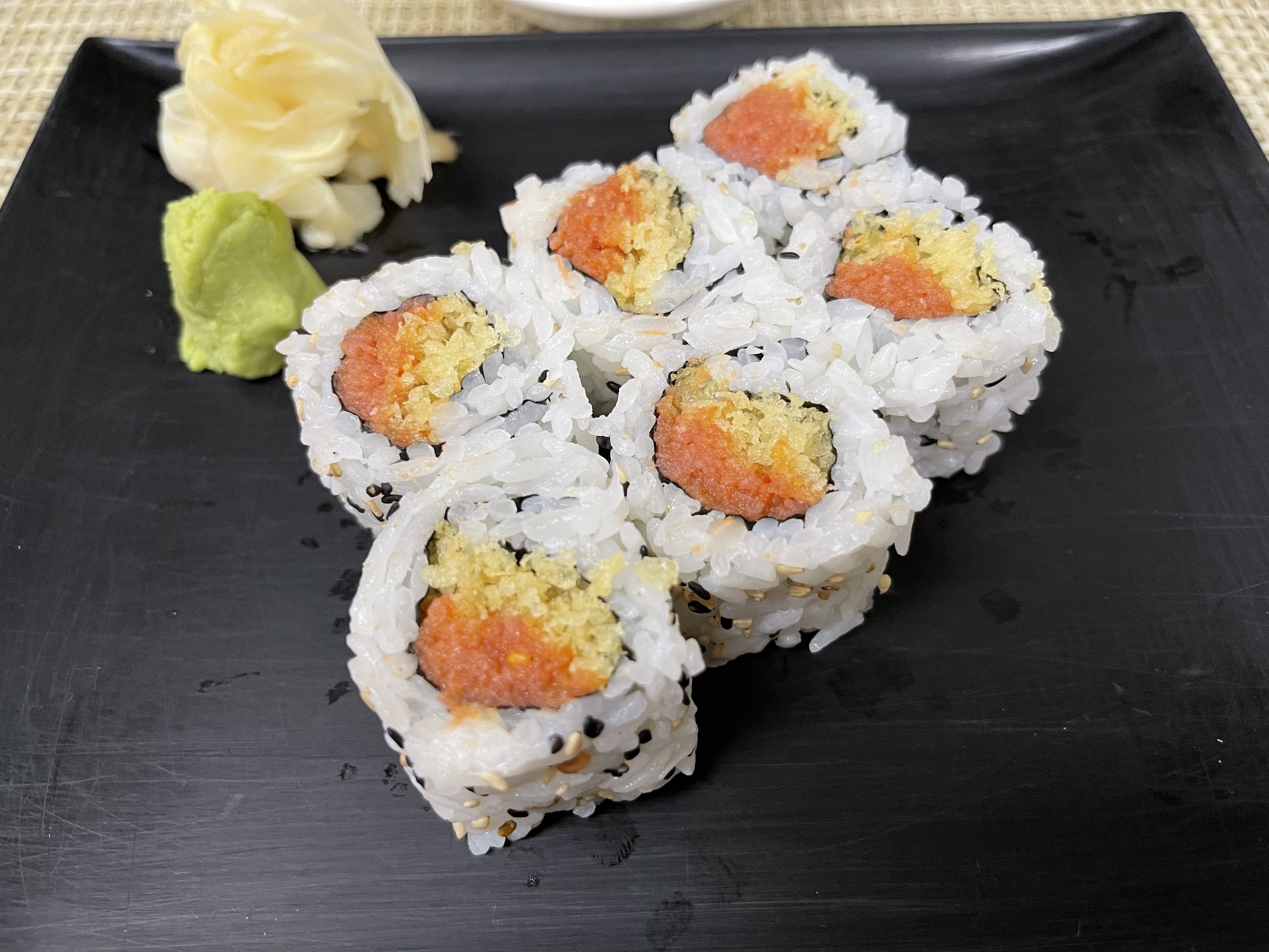 Order Crunchy Spicy Tuna Roll food online from Satsuma store, Bethesda on bringmethat.com