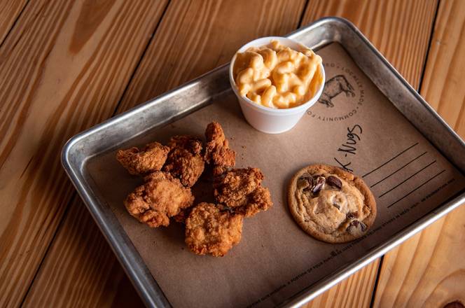 Order Kids Nuggets + 1 Side food online from 4 Rivers Smokehouse store, Orange Park on bringmethat.com