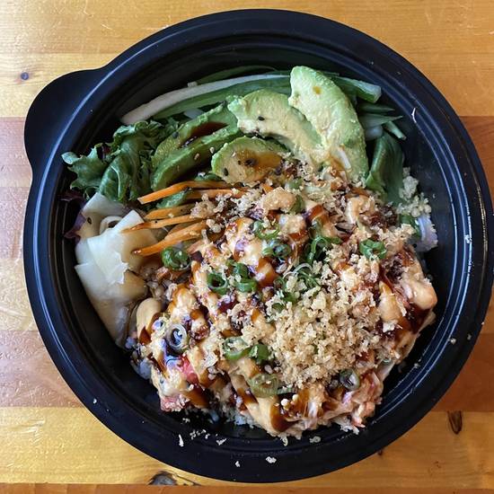 Order Cali Crunch Bowl-Spicy food online from Blufin Sushi store, Grosse Pointe Farms on bringmethat.com