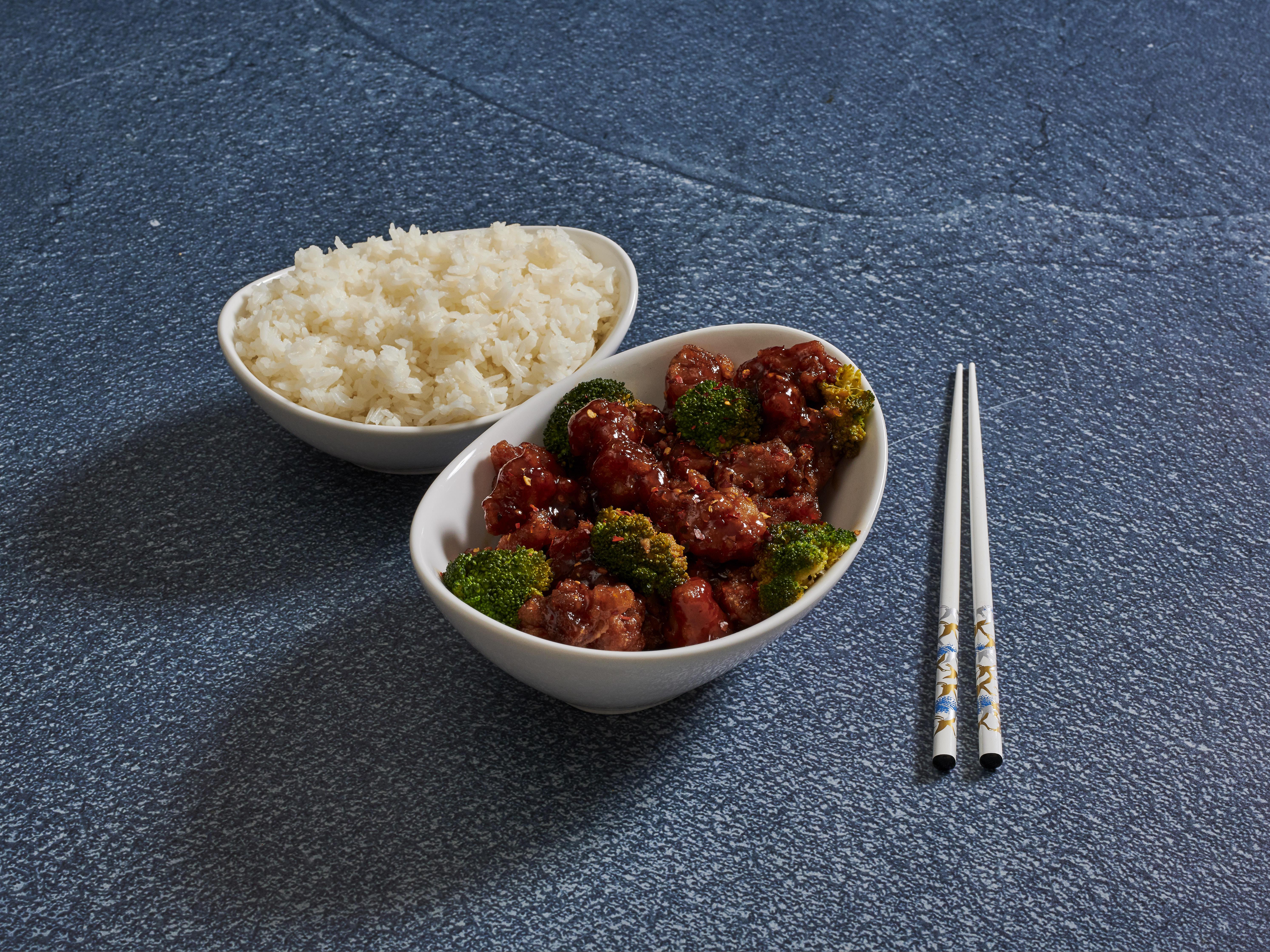 Order H1. General Tso's Chicken food online from China House Restaurant store, Allentown on bringmethat.com
