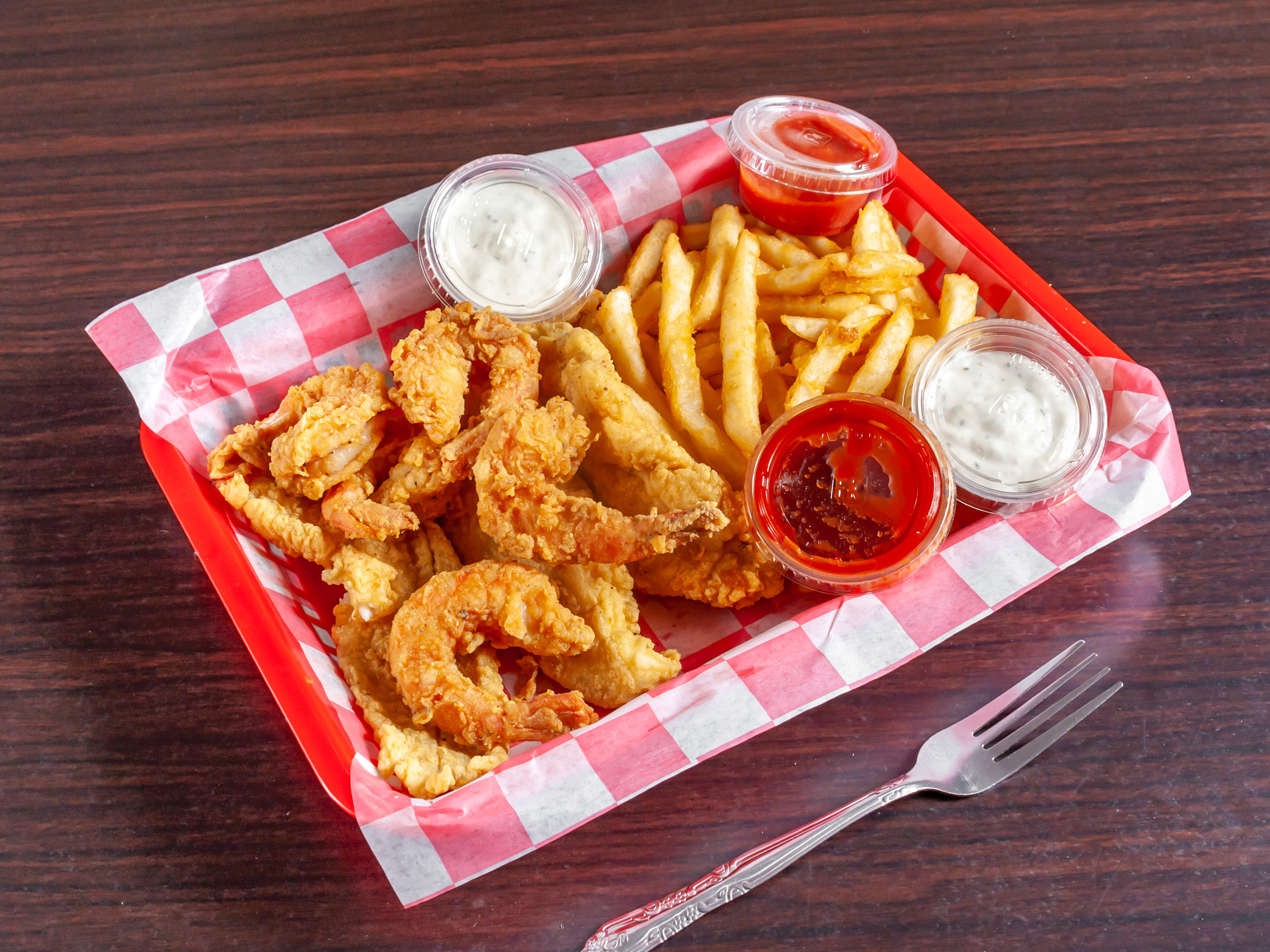 Order Combo Fried Basket A food online from Yummy Crab store, Gastonia on bringmethat.com