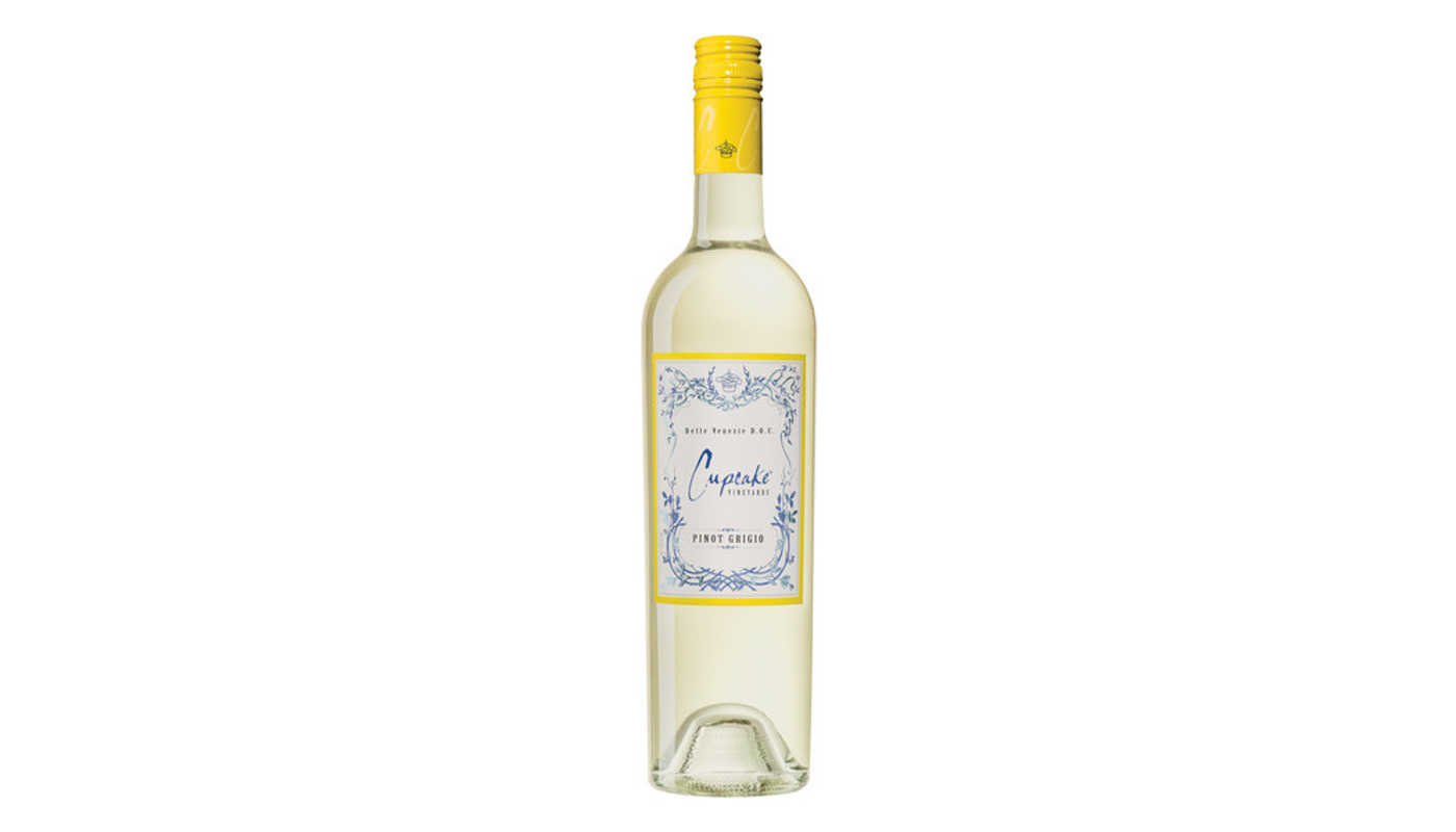 Order  Cupcake Pinot Grigio | 750mL food online from Dimension Liquor store, Lake Forest on bringmethat.com