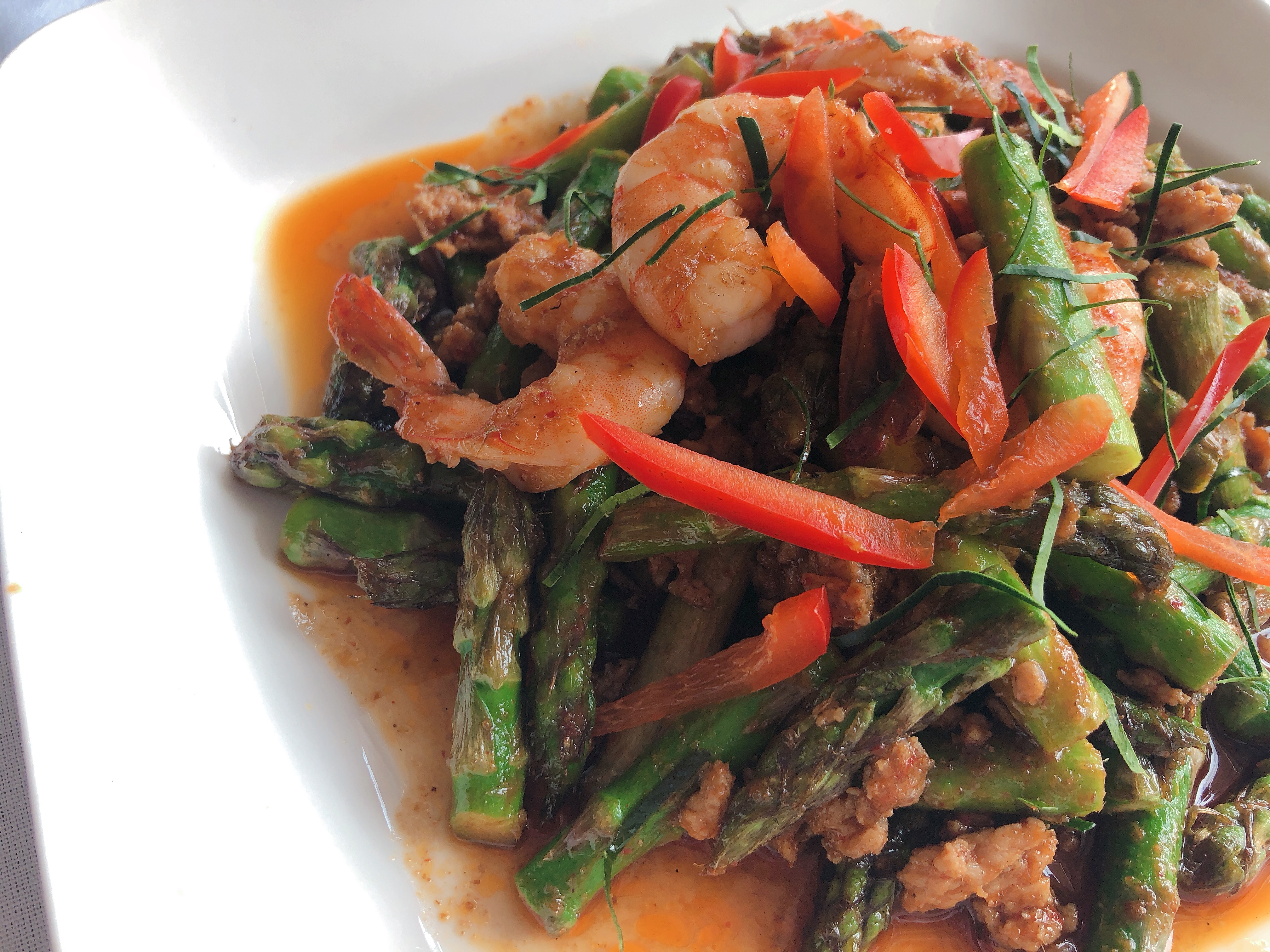 Order "Prik Khing" sauce with Asparagus food online from Up 2u Thai Eatery store, Alameda on bringmethat.com