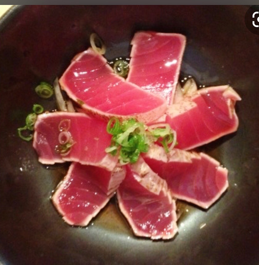 Order Tuna Tataki Appetizer  food online from Komo asian cuisine store, Bellmore on bringmethat.com