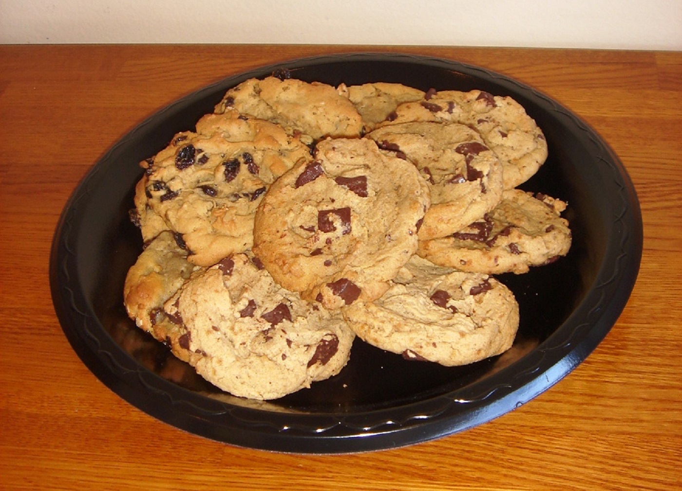 Order Chocolate Chip Cookies food online from Steak-Out - Augusta store, Augusta on bringmethat.com