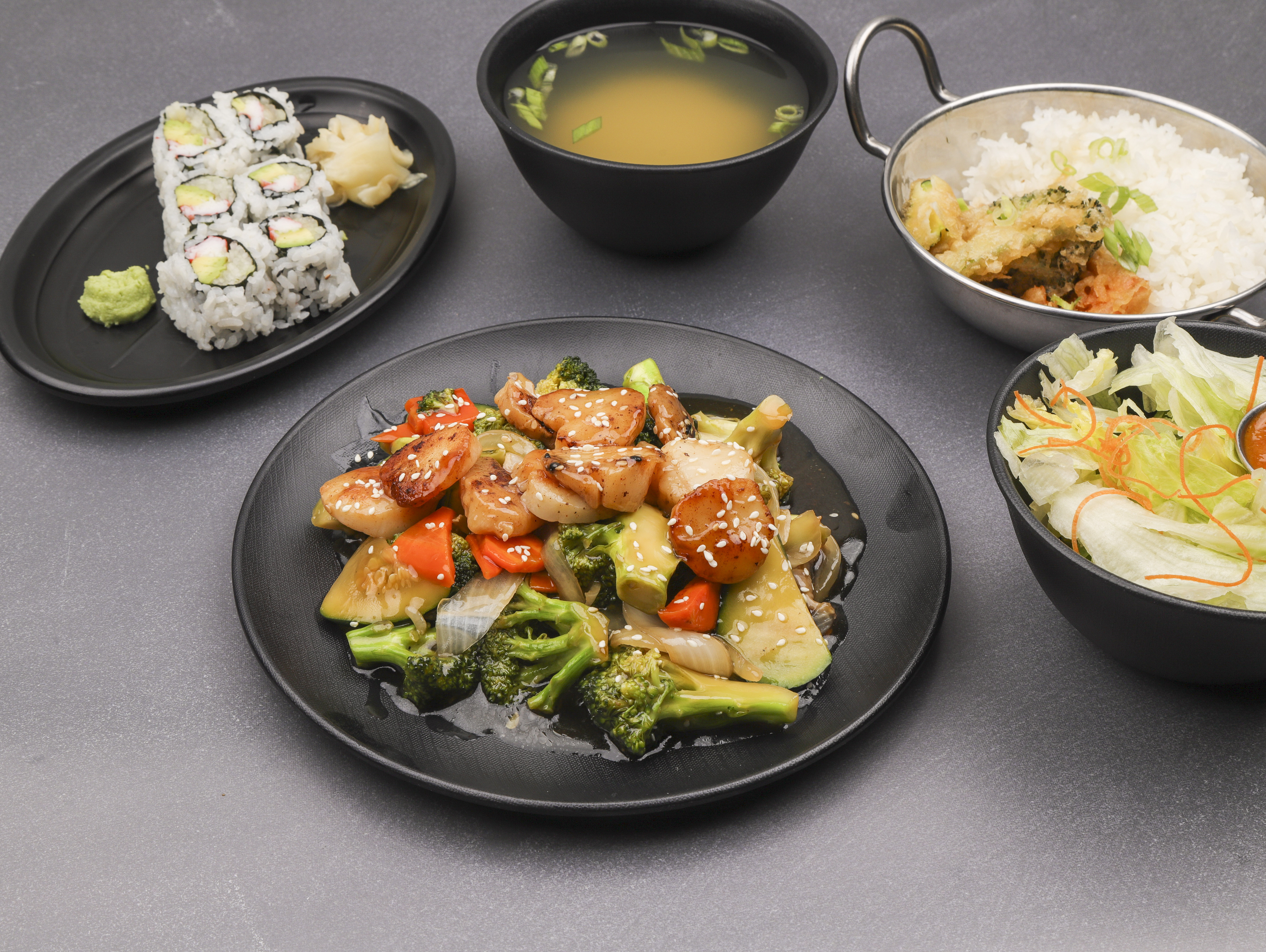 Order Teriyaki Scallop Bento Box Dinner food online from Sushi Ai store, O'Fallon on bringmethat.com