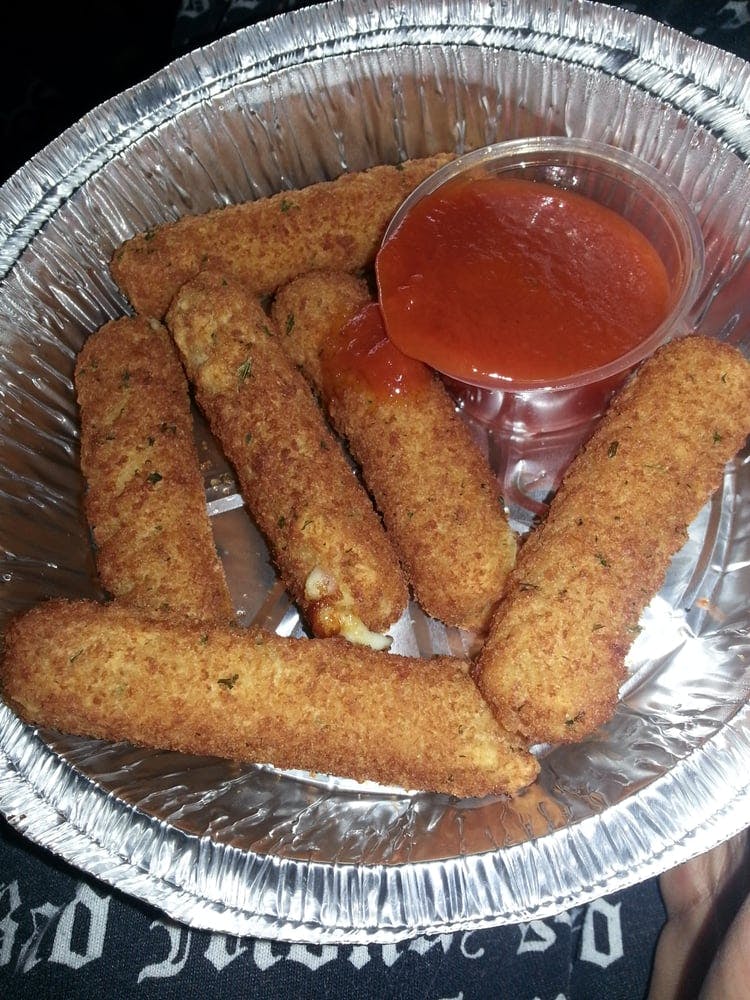 Order Mozzarella Sticks - Appetizer food online from Atomic Wings store, Jersey City on bringmethat.com