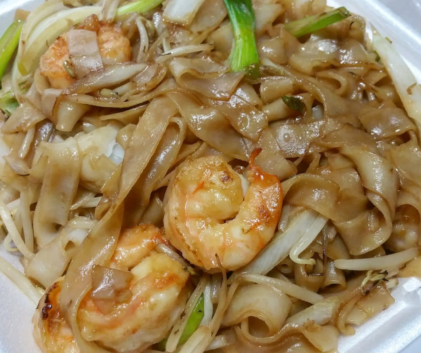 Order Shrimp Chow Fun food online from Yummy China store, Hawaiian Gardens on bringmethat.com