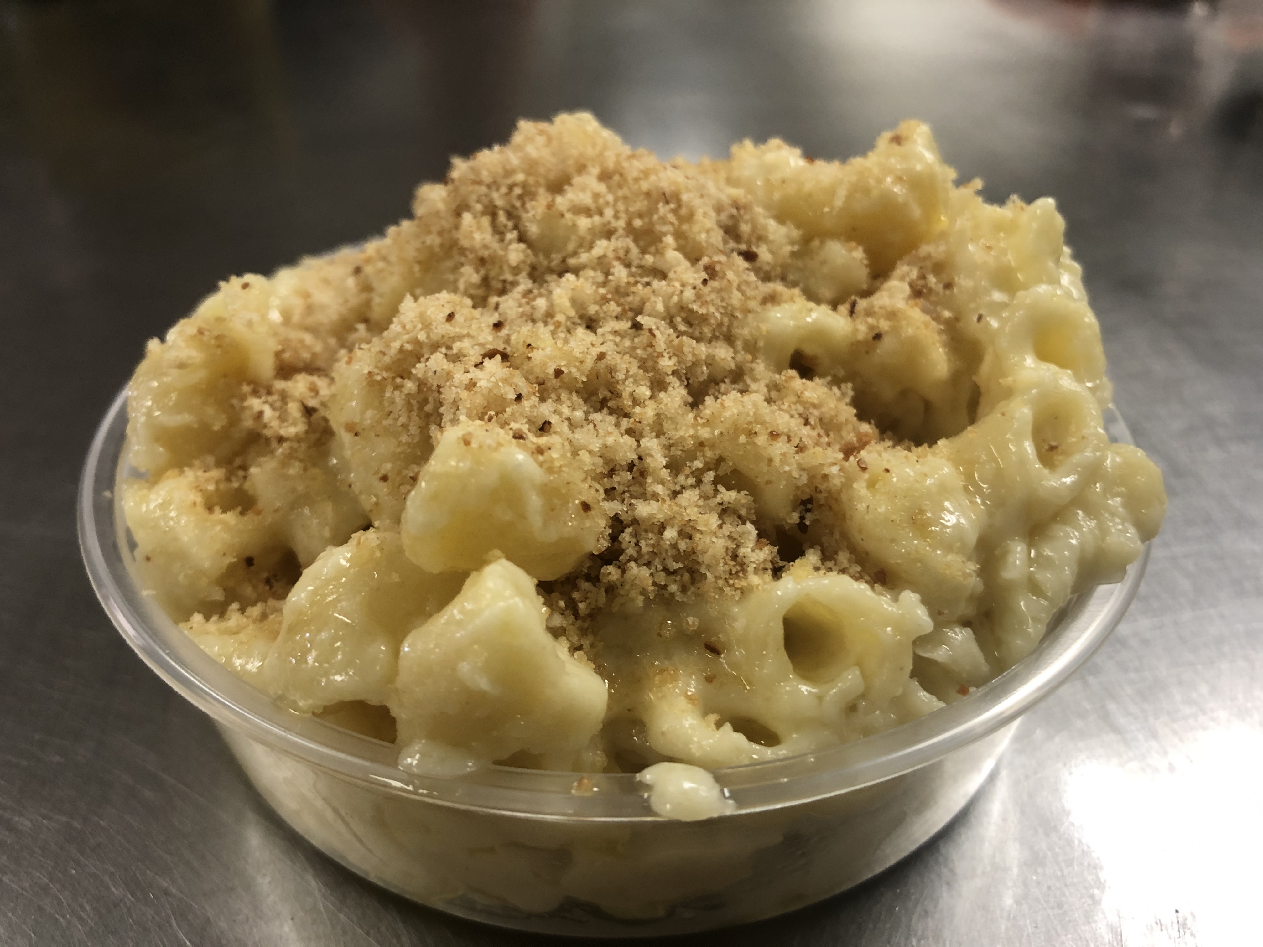 Order Gourmet Crusted Mac and Cheese food online from Cv Bbq store, Indio on bringmethat.com