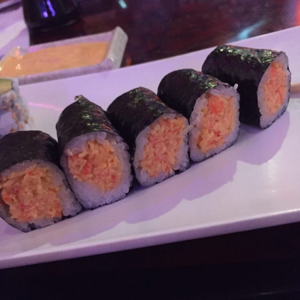 Order Spicy Kani Roll food online from Omiya Sushi II store, Brooklyn on bringmethat.com