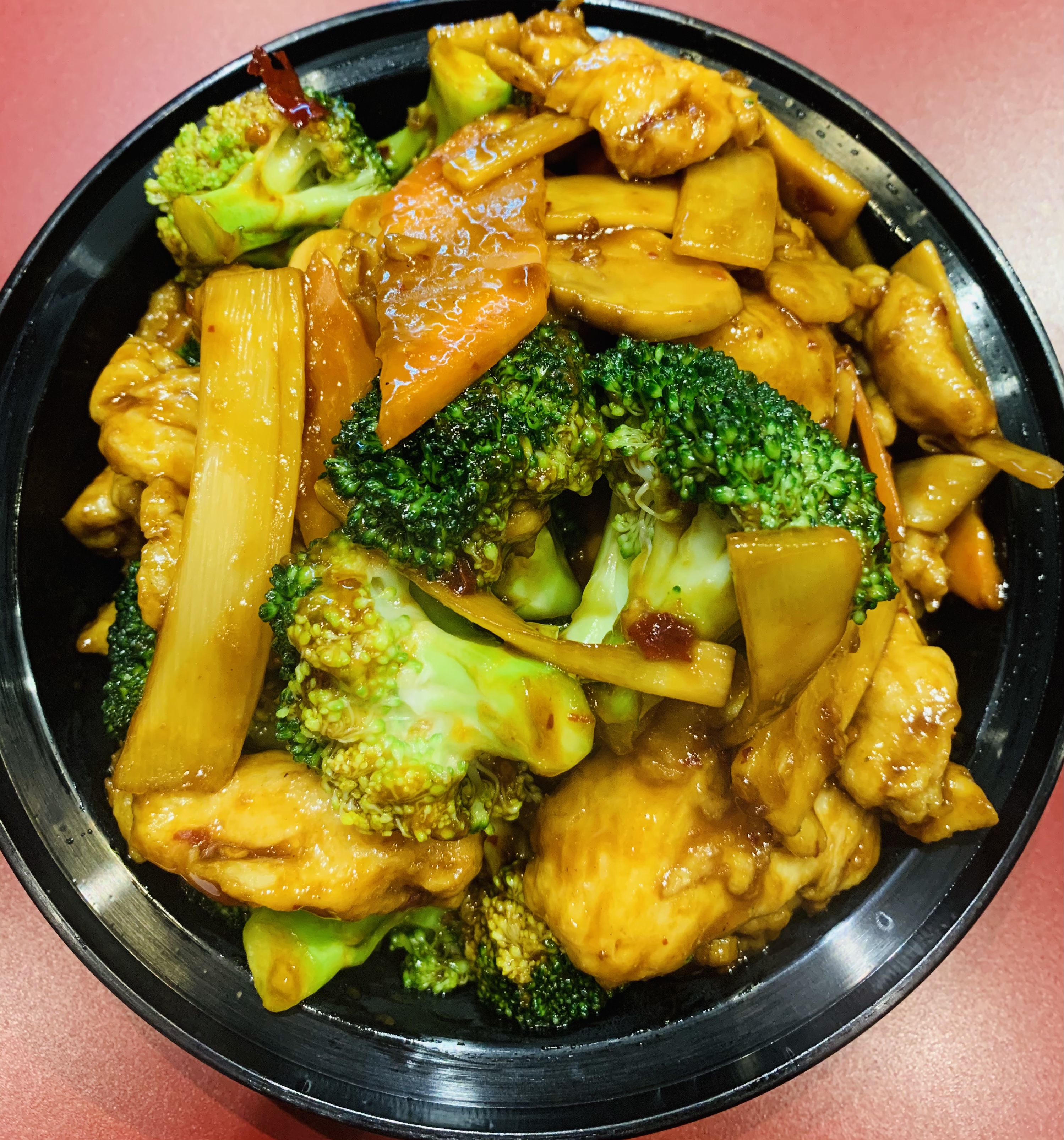 Order Hunan Chicken food online from Golden China store, Springfield on bringmethat.com