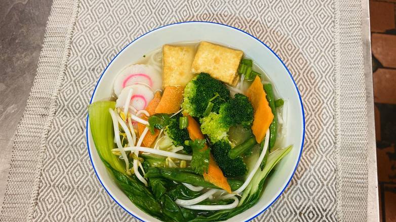 Order Veggie Noodle Soup food online from Ruby Thai store, Bridgewater on bringmethat.com