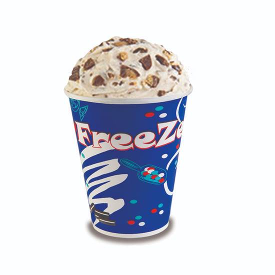 Order Reese’s Peanut Butter Cups Freezee food online from Wienerschnitzel store, Tucson on bringmethat.com