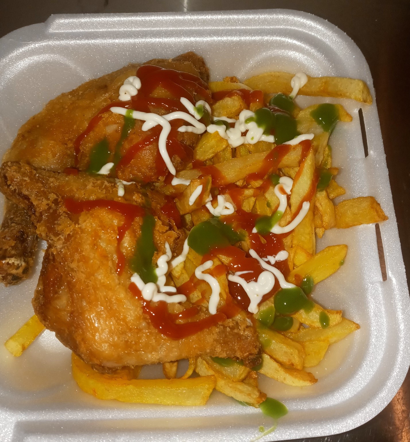 Order Fried Chicken with French Fries food online from Los Chapines Tortilleria store, Des Plaines on bringmethat.com