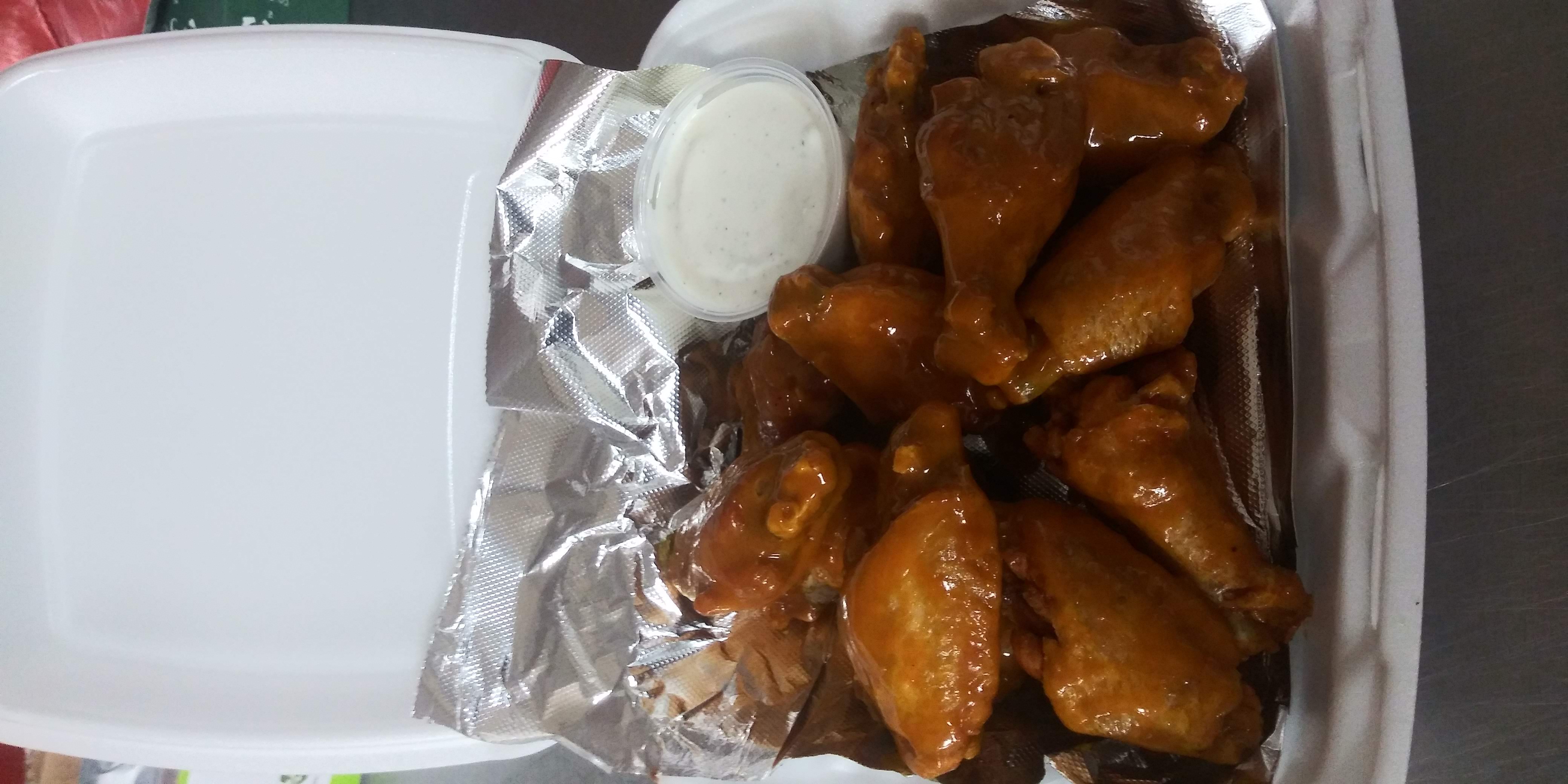 Order Wings food online from Pizza Italia store, Pittsburgh on bringmethat.com