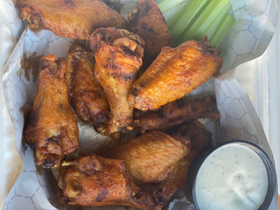 Order Chicken Wings food online from Parkside store, Raleigh on bringmethat.com