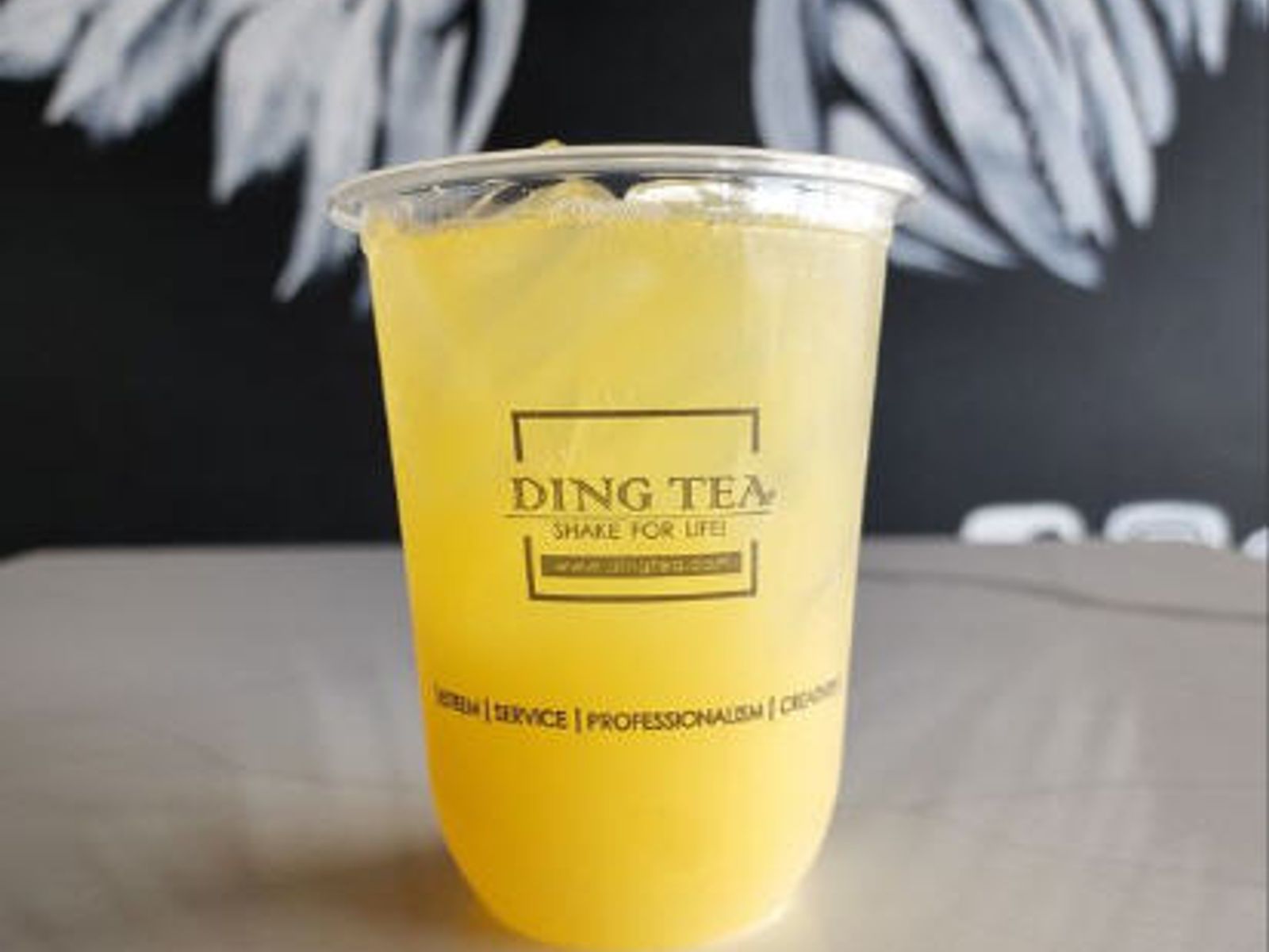 Order Kumquat Tea food online from Ding Tea Carson store, Carson on bringmethat.com