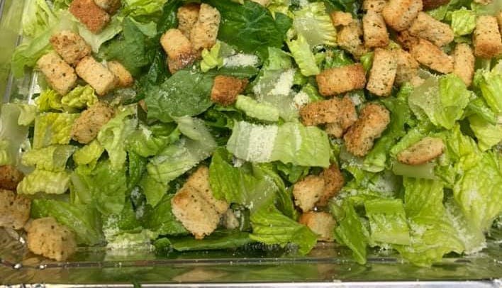 Order Caesar Salad - Large food online from Nino's Pizzarama store, Willow Grove on bringmethat.com