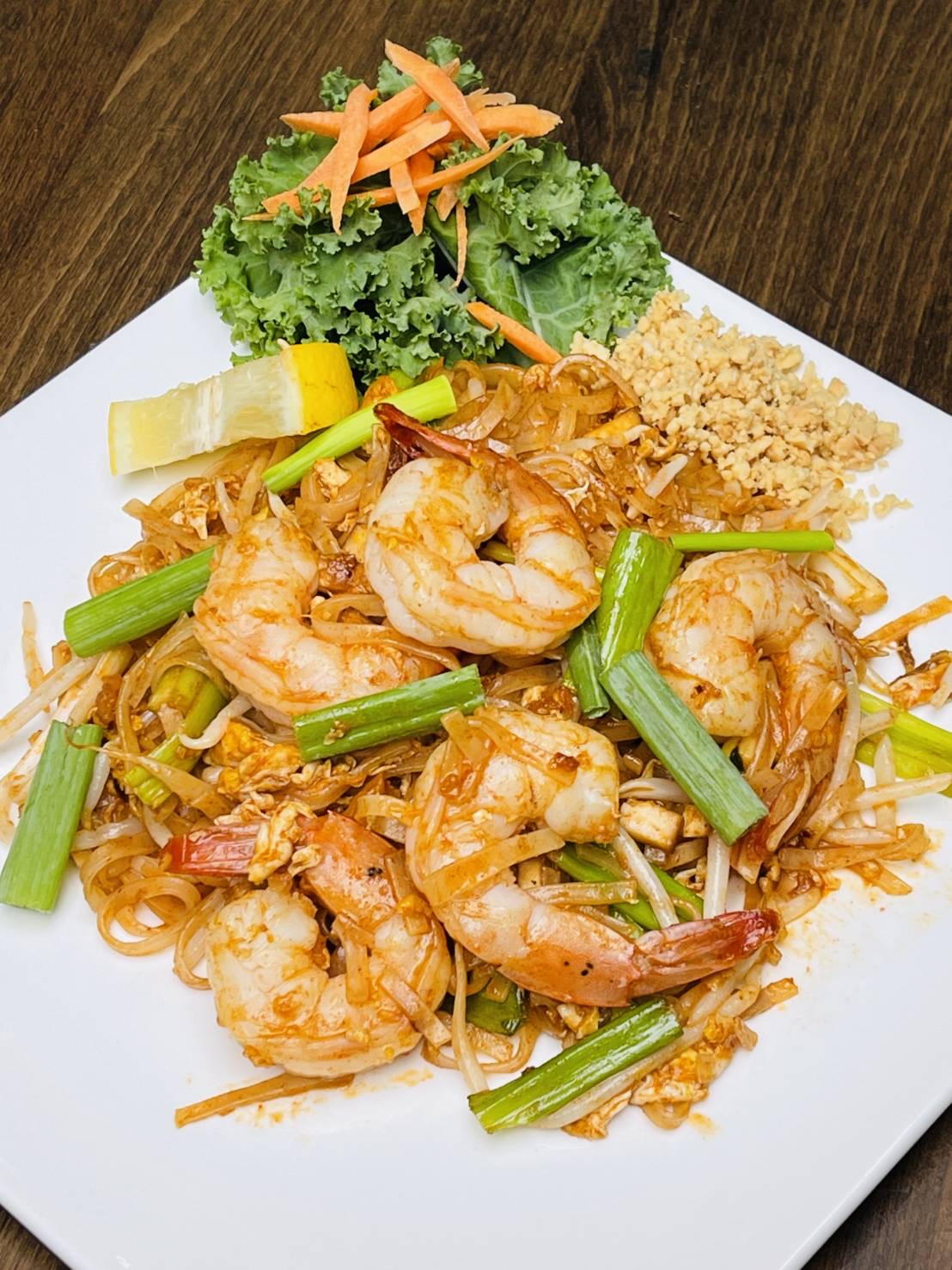 Order PAD THAI(L) food online from Mee Thai Cuisine store, Brooklyn on bringmethat.com