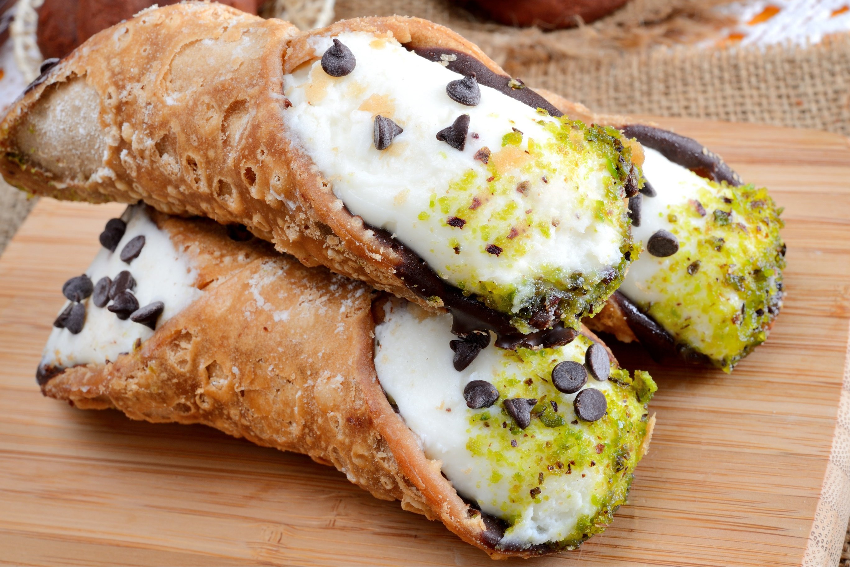 Order Cannoli food online from Italian Affair Pizza & Pasta store, North Cape May on bringmethat.com
