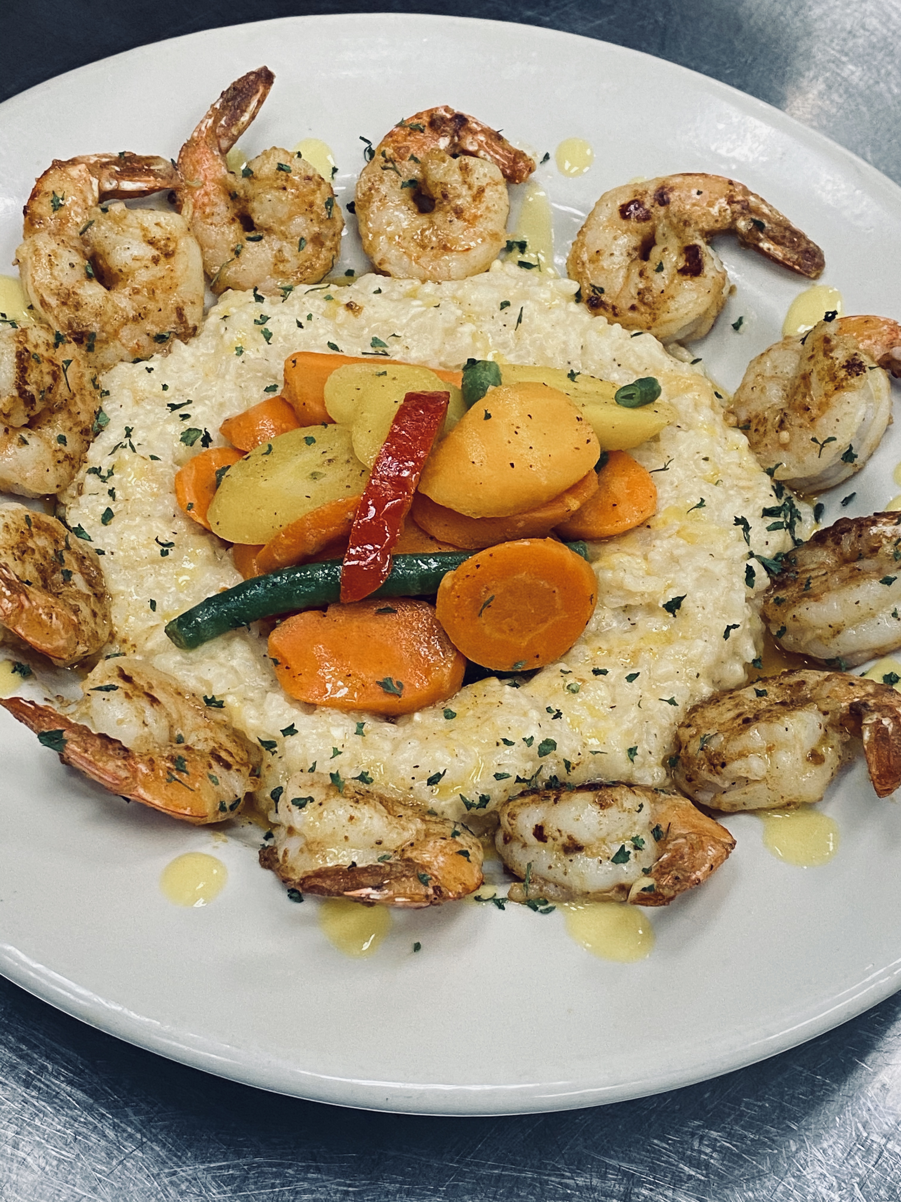 Order Shrimp and Grits food online from Wilder's Cutting Edge Bistro store, Appleton on bringmethat.com