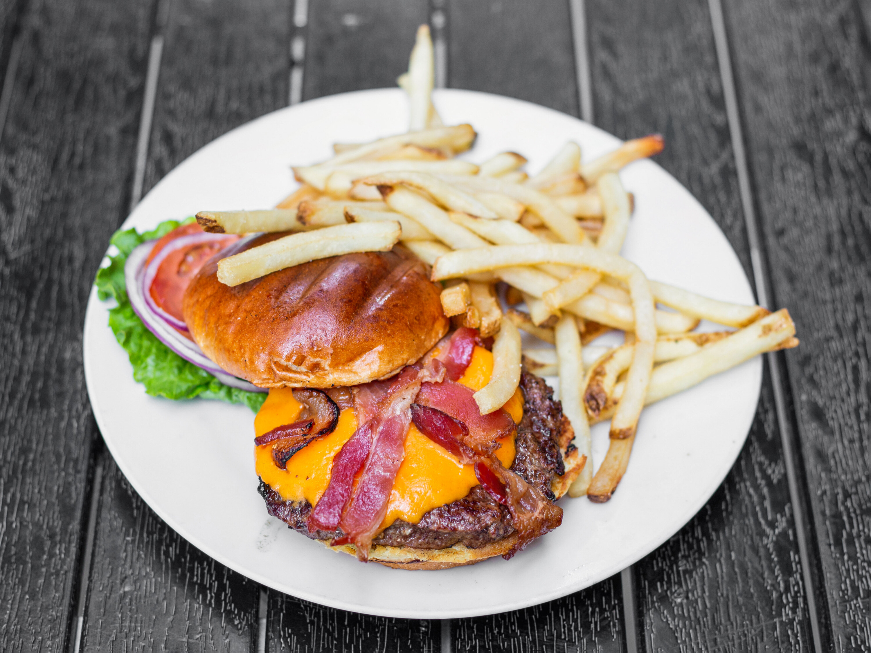 Order Bacon Cheddar Burger food online from Franklin tap store, Chicago on bringmethat.com