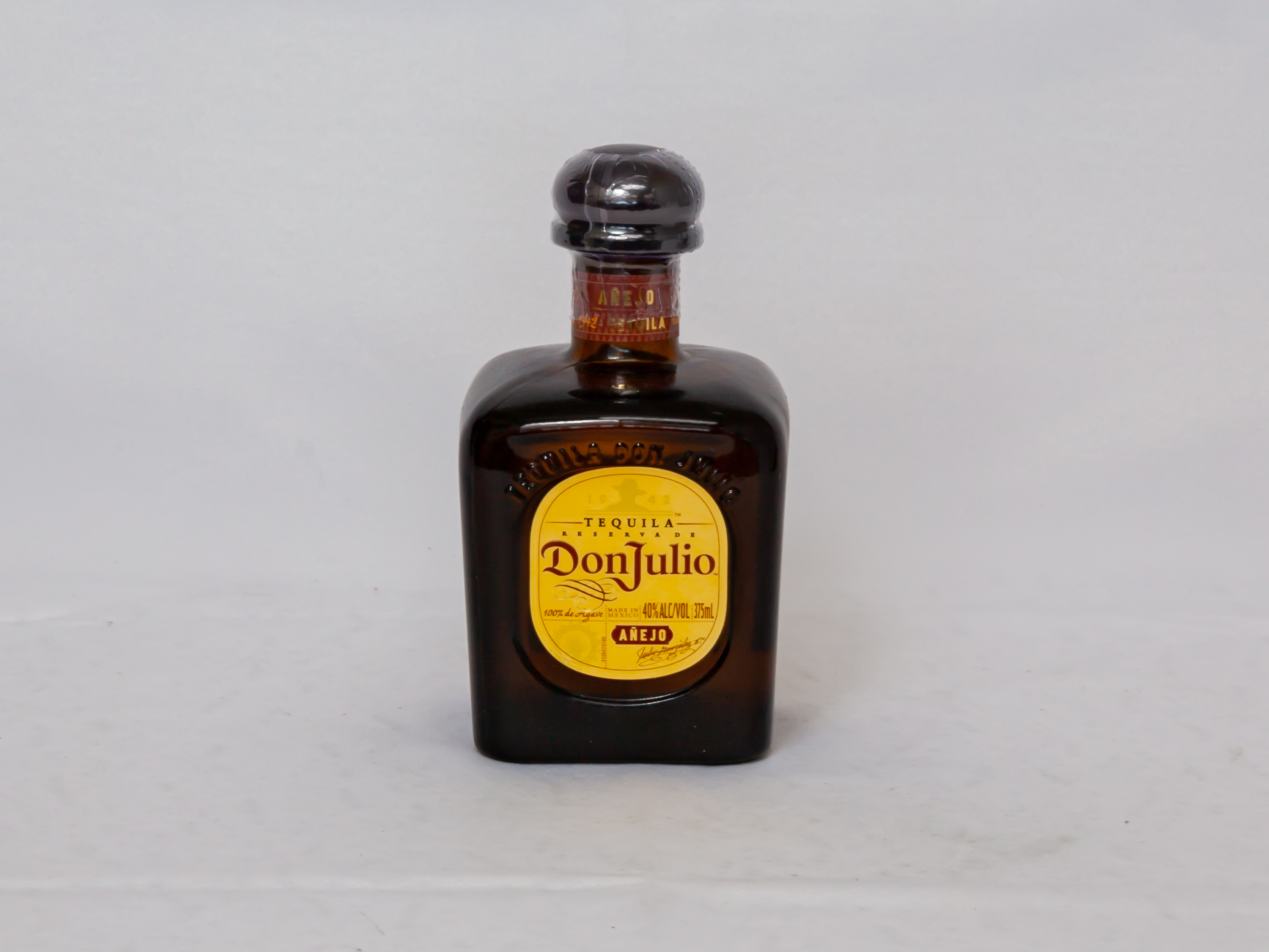 Order Don Julio Anejo Tequila 375 mL Liquor food online from Country Club Hills Food And Liquor store, Country Club Hills on bringmethat.com