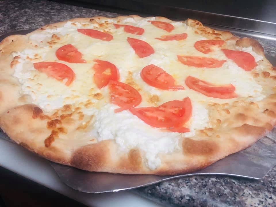 Order White Pizza - Personal 12" food online from Josh Pizza store, Boyertown on bringmethat.com