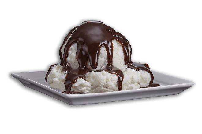Order Hot Fudge Sundae food online from Roy Rogers store, Front Royal on bringmethat.com