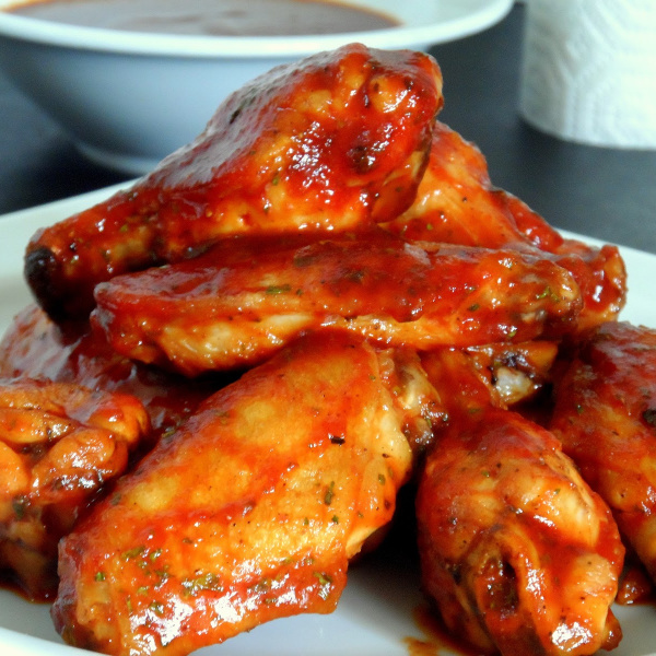 Order 8 Piece Spicy Chicken Wings food online from China Moon store, Miami Beach on bringmethat.com