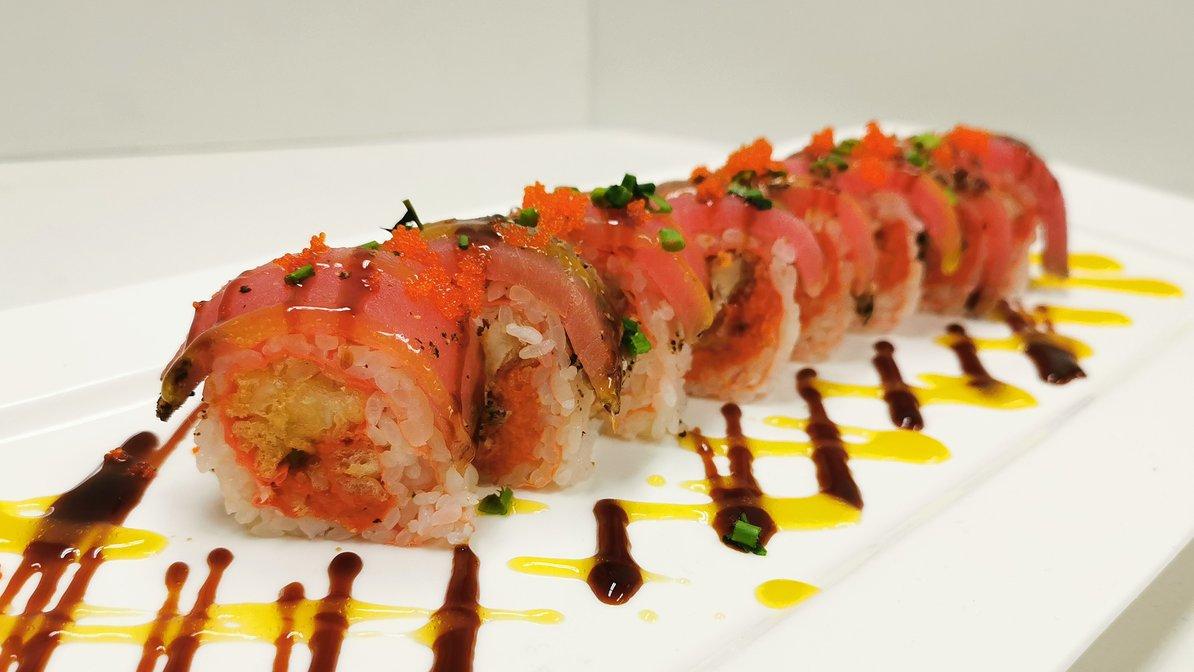 Order Tuna Amazing Roll food online from Ginza Japanese Cuisine store, Wethersfield on bringmethat.com