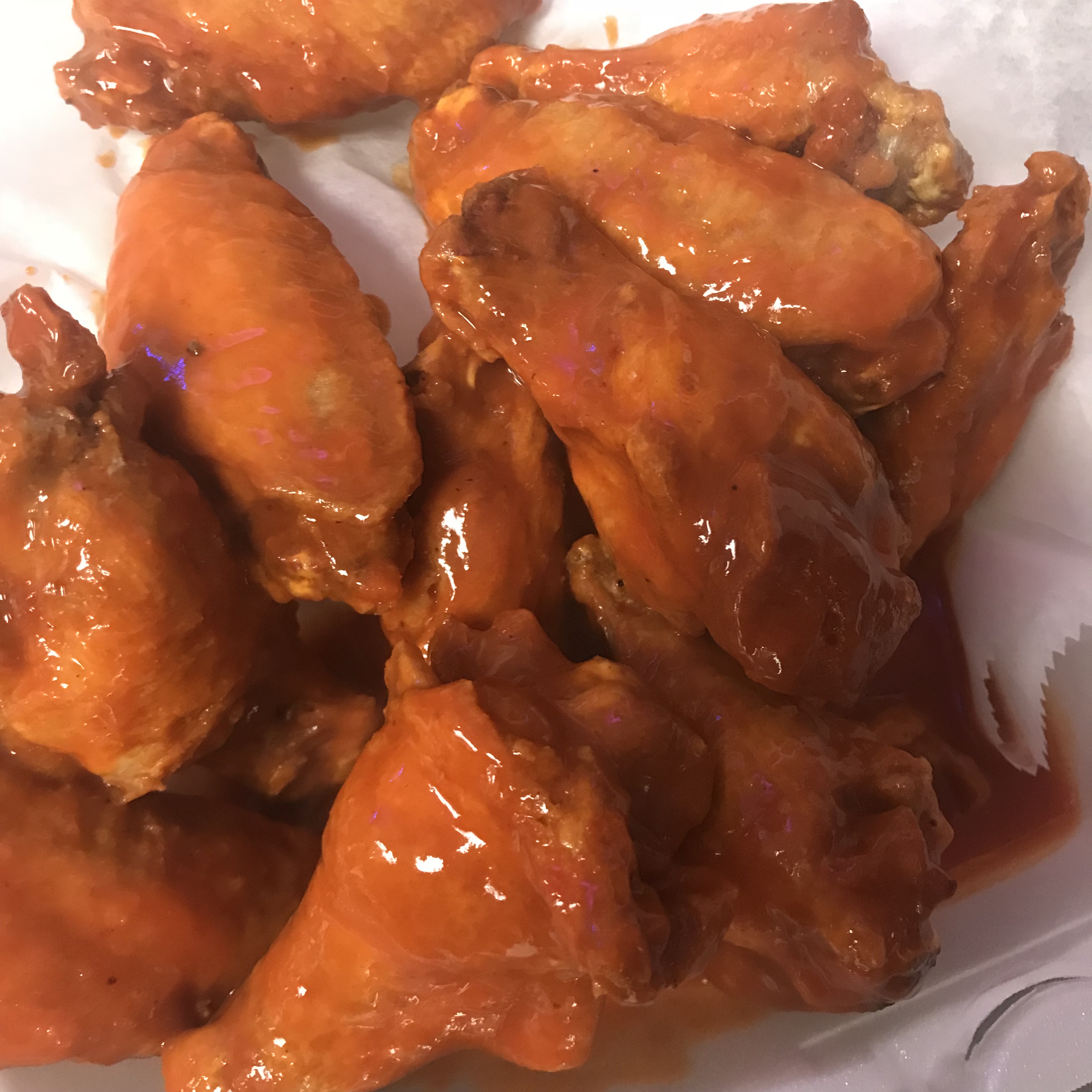 Order Chicken Wings food online from Elicia's Pizza store, Saint Louis on bringmethat.com