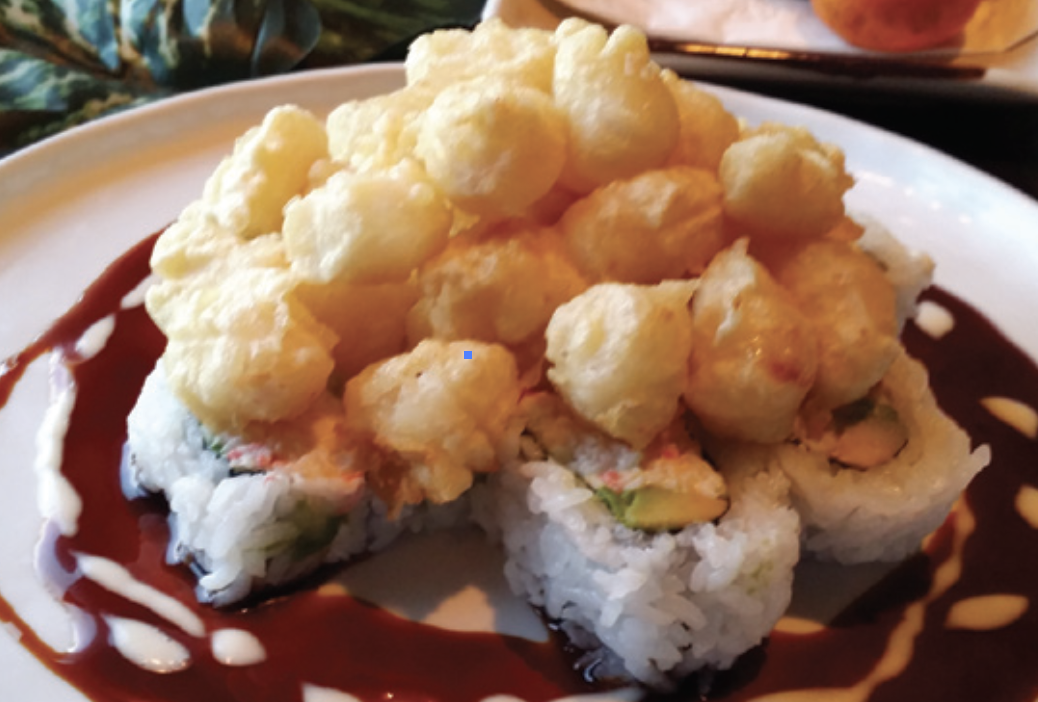Order Crispy Scallop Roll food online from Tenno Sushi store, Los Angeles on bringmethat.com