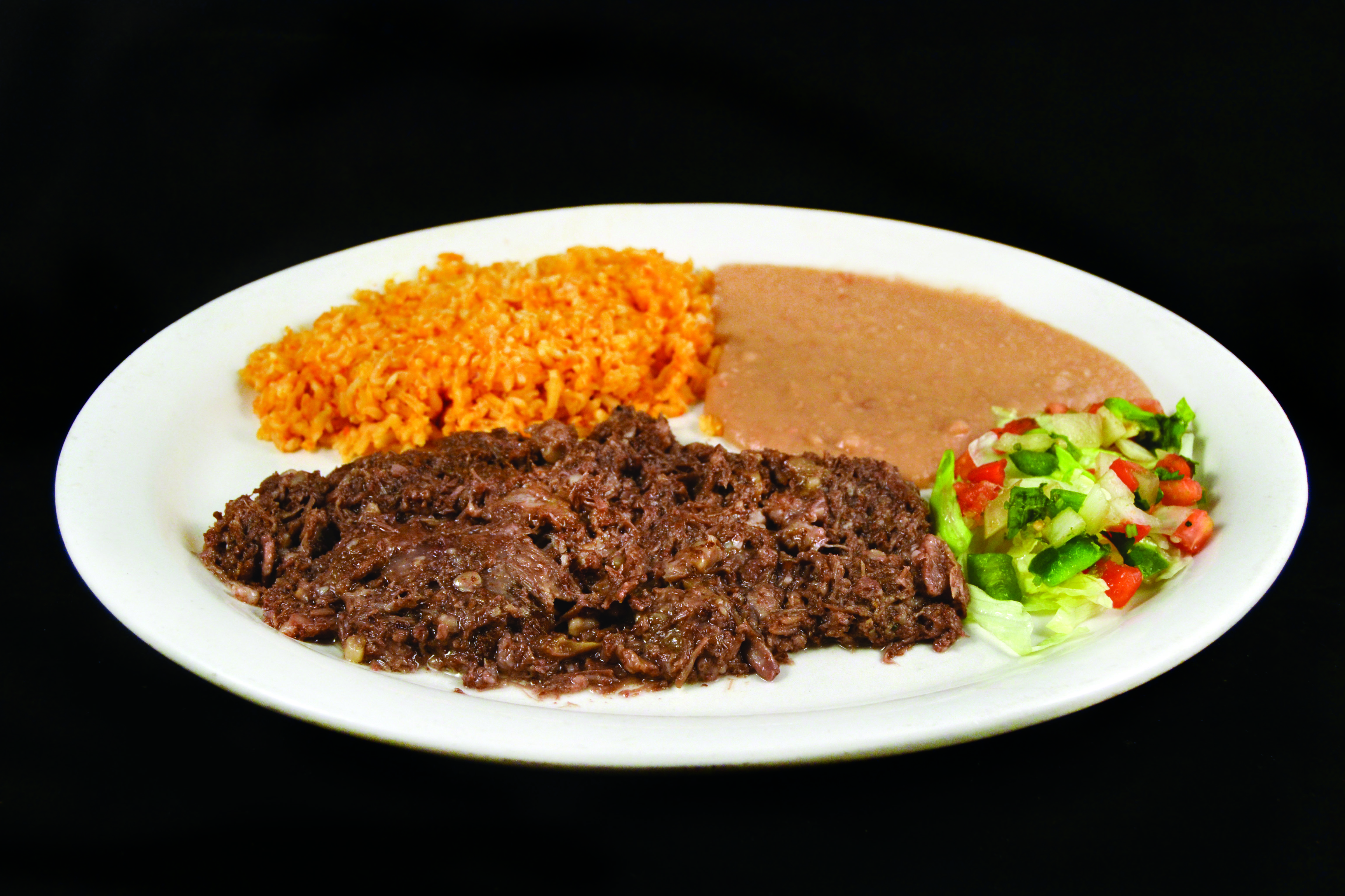 Order Plato de Barbacoa food online from Mi Comal Mexican Restaurant store, Irving on bringmethat.com